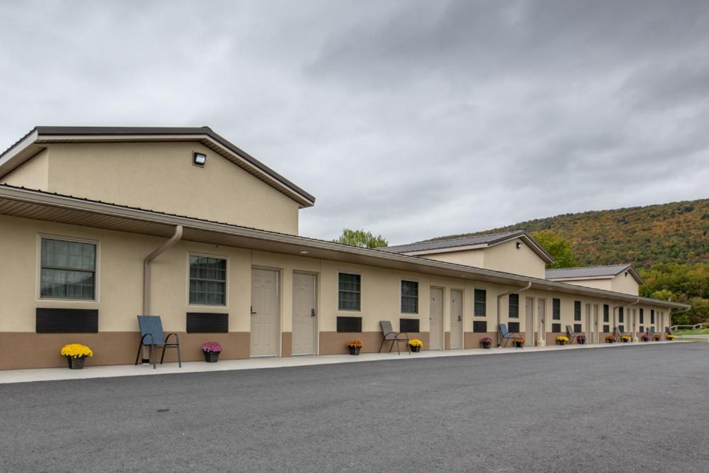 Lock Haven Grandview Hotel Mill Hall Eksteriør billede